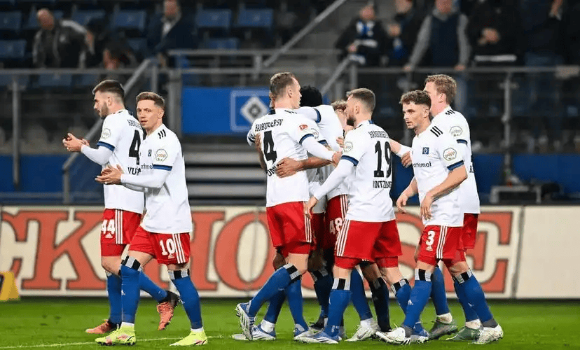 德甲激战：圣保利 VS 汉堡，谁能突破困境？